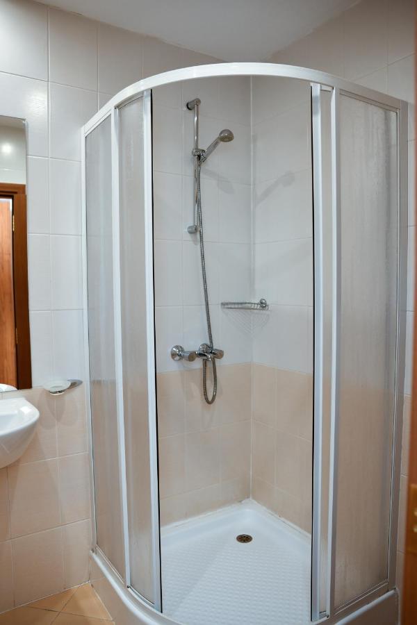 Hq Apartments Villa Park بوروفتس المظهر الخارجي الصورة