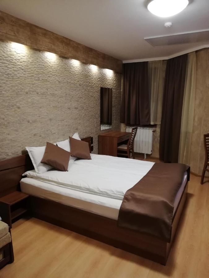 Hq Apartments Villa Park بوروفتس المظهر الخارجي الصورة