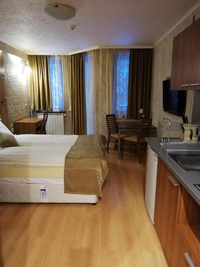 Hq Apartments Villa Park بوروفتس المظهر الخارجي الصورة