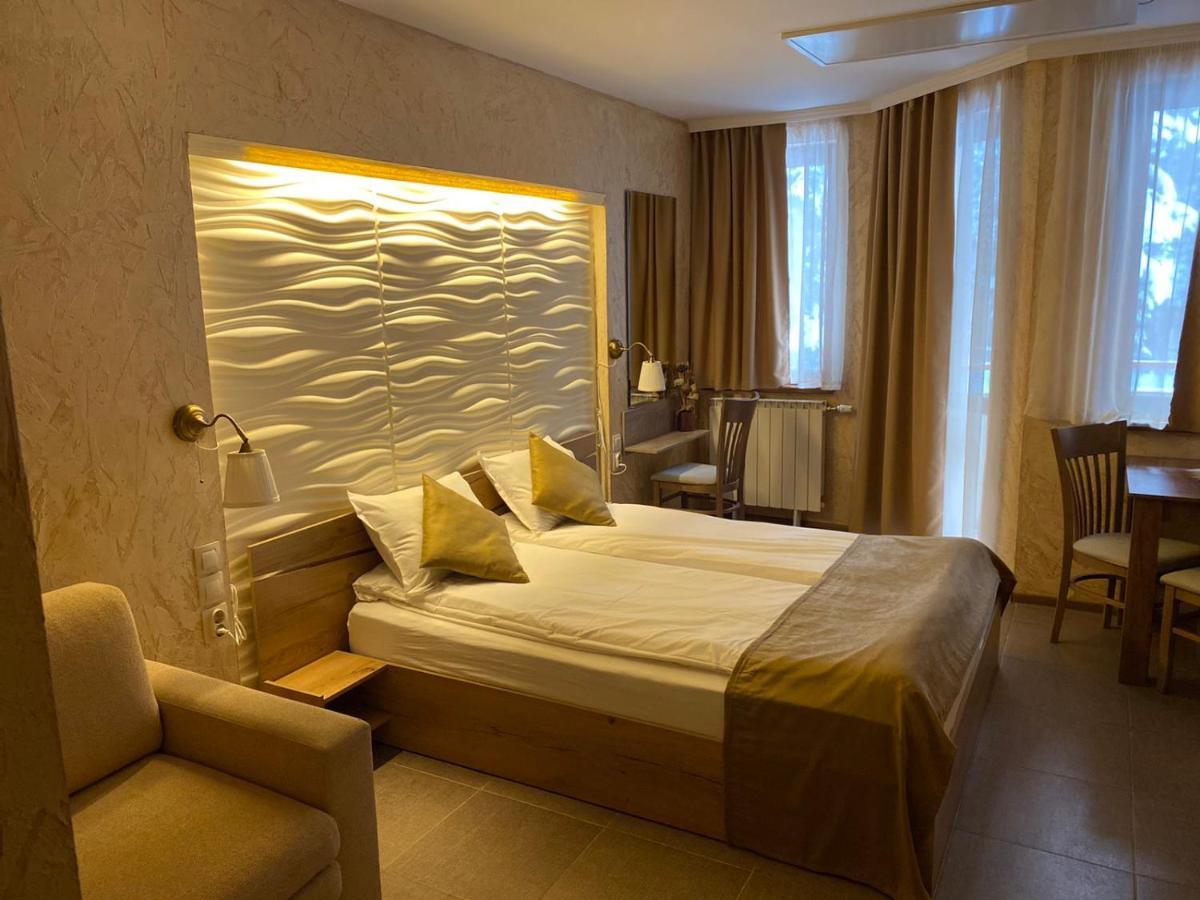 Hq Apartments Villa Park بوروفتس المظهر الخارجي الصورة